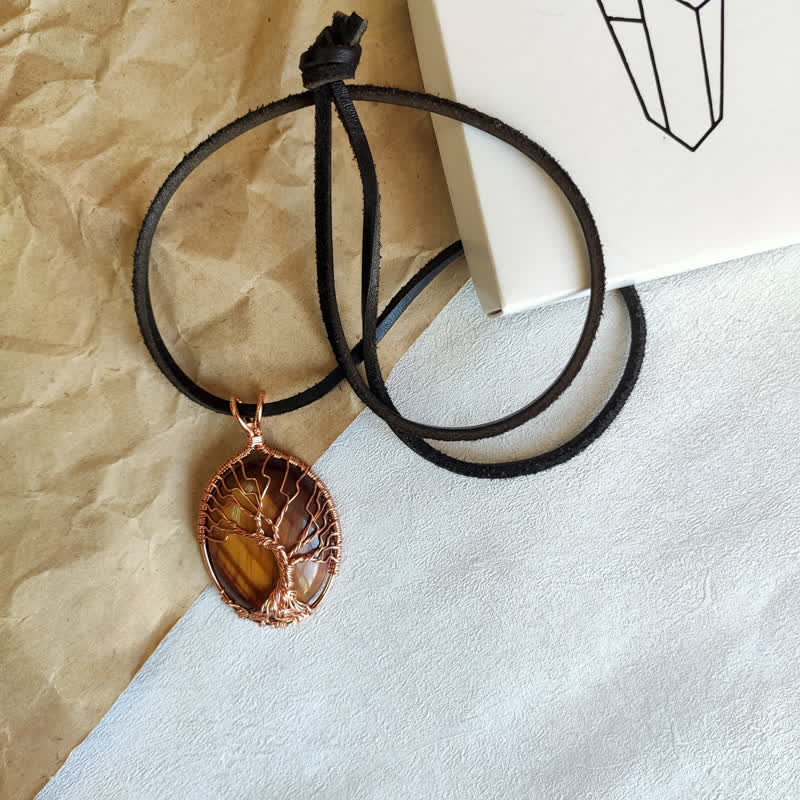 Collana con pietra preziosa ovale in occhio di tigre e albero della vita Olivenorma 