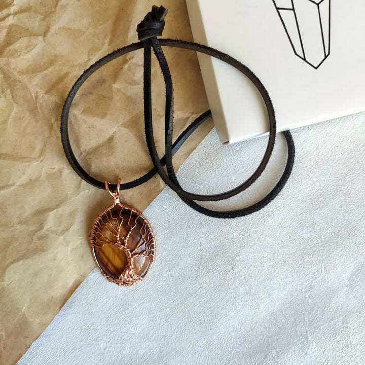 Collana con pietra preziosa ovale in occhio di tigre e albero della vita Olivenorma 