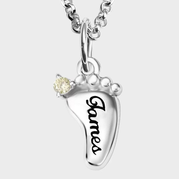 Olivenorma Collana personalizzata e incisa con pietre portafortuna a forma di piedini di bambino
