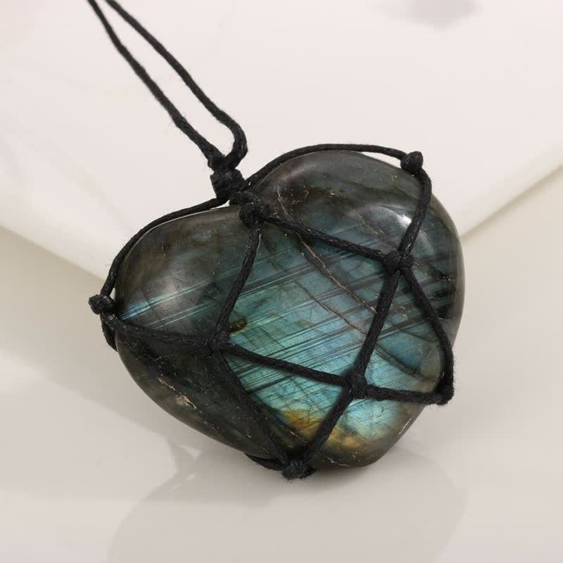 Collana di labradorite a forma di cuore di drago Olivenorma 