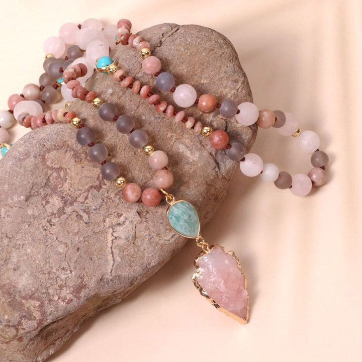 Collana con ciondolo a forma di freccia di preghiera Mala in quarzo rosa naturale 