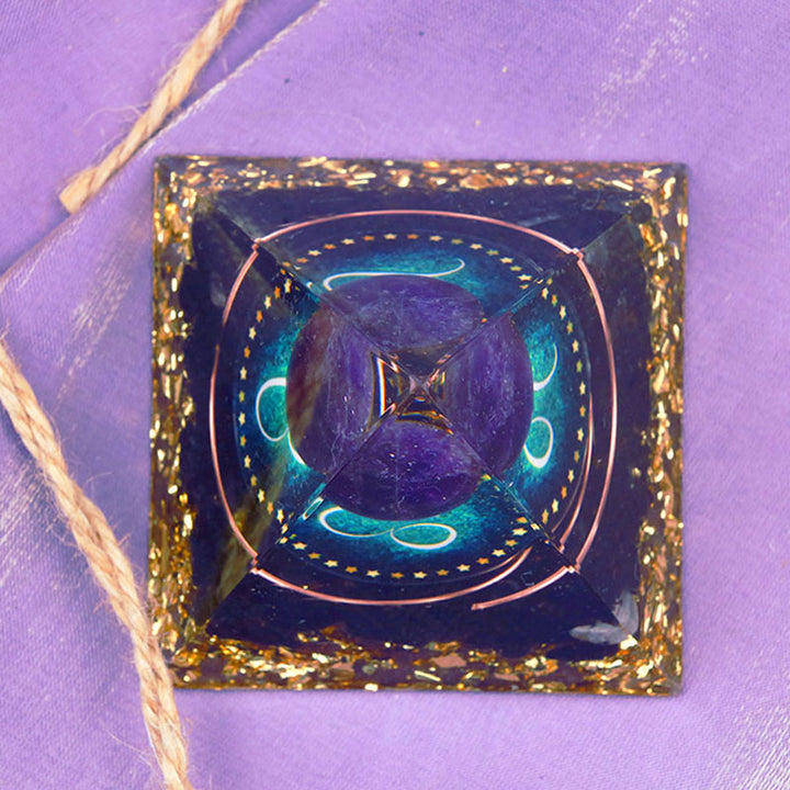 Sfera di ametista Olivenorma con piramide di orgone dello zodiaco Leone in ossidiana 