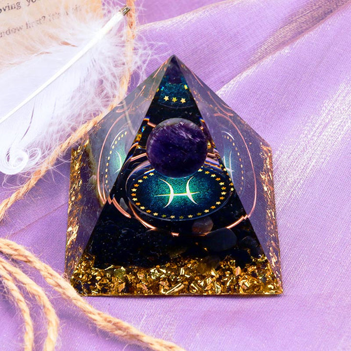 Sfera di ametista Olivenorma con piramide di orgone in ossidiana Zodiaco Pesci 
