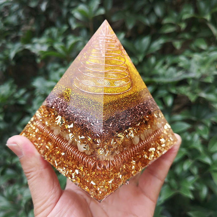 Piramide di orgone di cristallo trasparente Olivenorma 