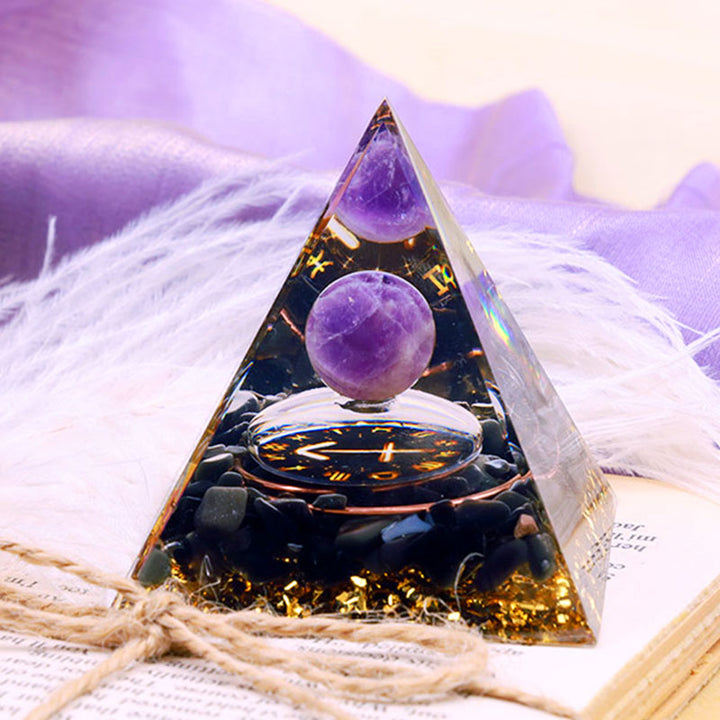 Sfera di ametista Olivenorma con piramide di orgone dello zodiaco Sagittario in ossidiana 