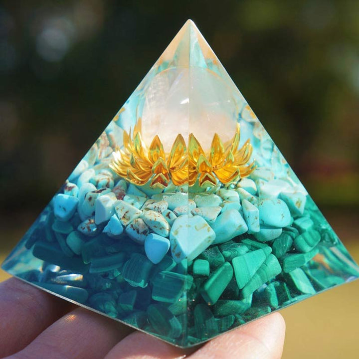 Olivenorma Cristallo Trasparente Turchese Malachite Simbolo Loto Piramide Orgonica