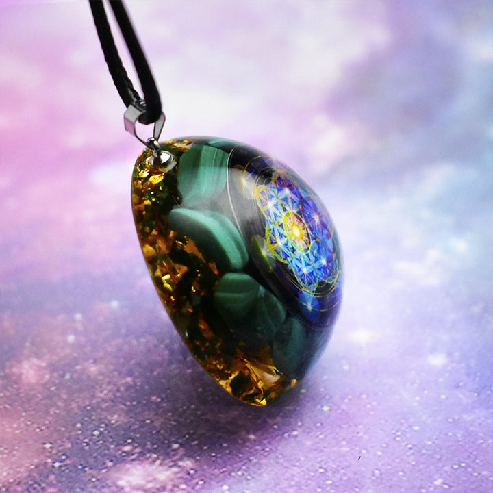 Collana con ciondolo cubo di Metatron in malachite naturale Olivenorma