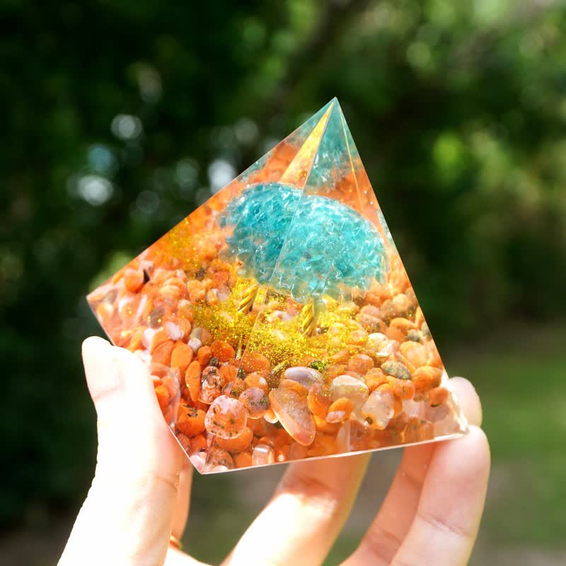 Olivenorma Quarzo Blu Agata Rossa Albero della Vita Piramide Orgonica 