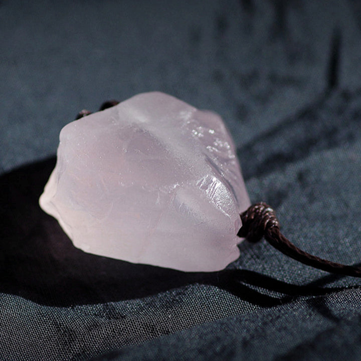 Collana con pietra preziosa di quarzo rosa naturale