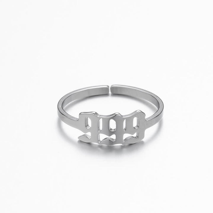 Anello portafortuna minimalista con numero angelico