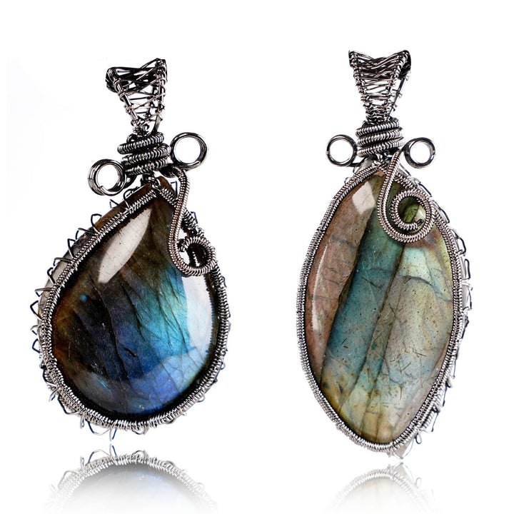 Collana con ciondolo in filo legato amorfo di labradorite naturale Olivenorma