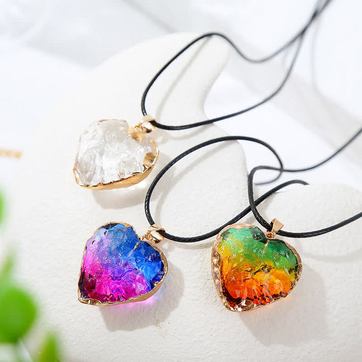 Collana di cristallo di fluorite a forma di cuore creativo