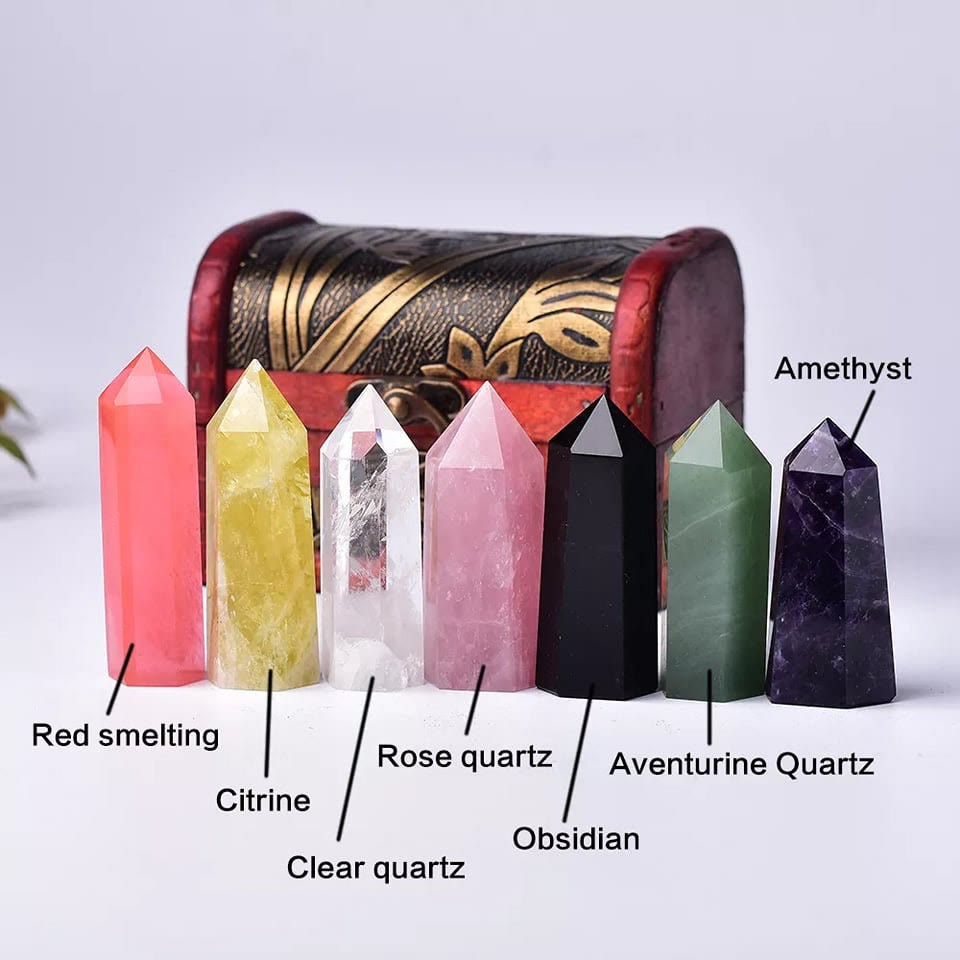 Olivenorma Set di decorazioni in pietra energetica con sette bacchette di cristallo naturale 
