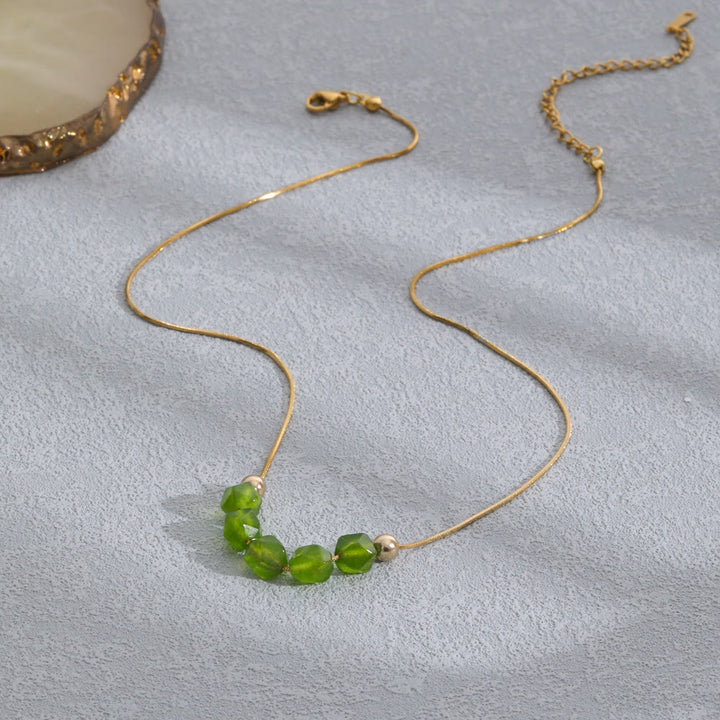 Collana Olivenorma in acciaio inossidabile 18K con perline di prehnite naturale - image 2