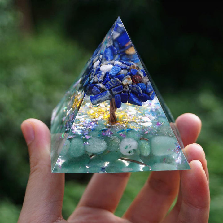 Olivenorma Lapislazzuli con avventurina verde Albero della vita Piramide di orgone
