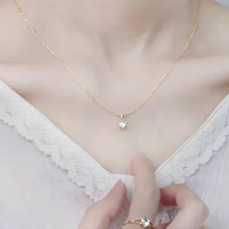 Collana con tormalina Paraiba rombica delicata Olivenorma 