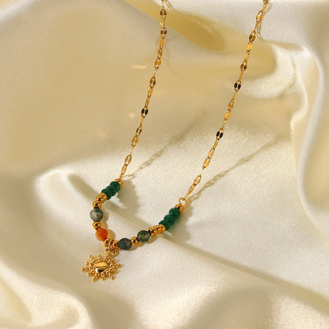 Collana con ciondolo in pietra del sole con labradorite e smeraldo Olivenorma