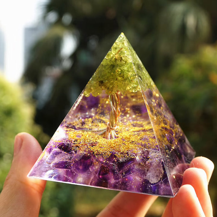 Olivenorma Peridot con Ametista Albero della Vita Piramide Orgonica