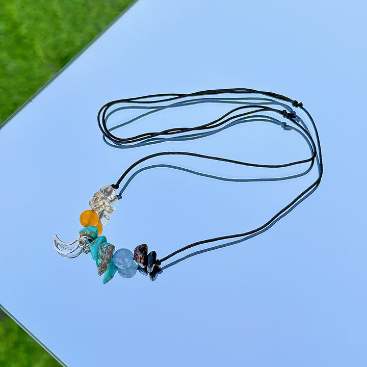 Collana in filo di cera di pelle con nappa a farfalla in pietra naturale Olivenorma
