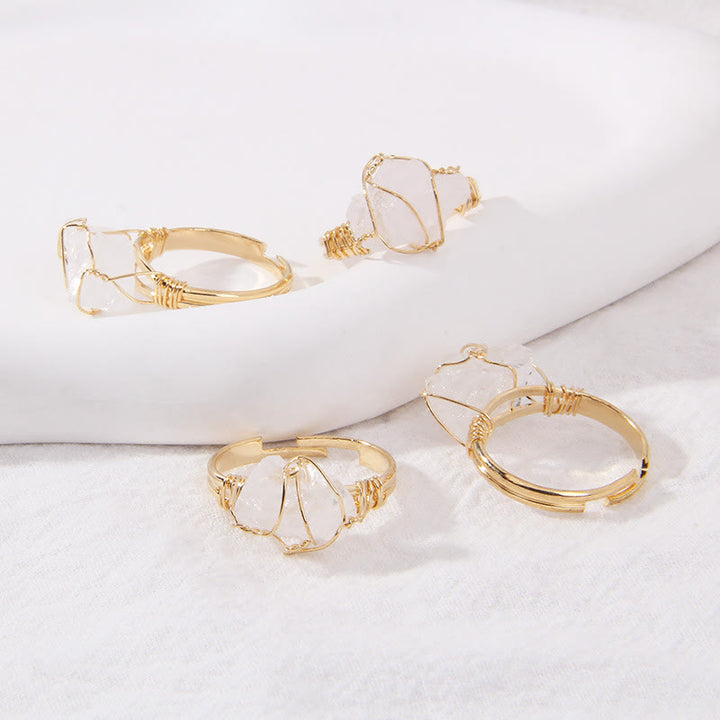 Anello con pietra preziosa naturale irregolare e ruvida Olivenorma