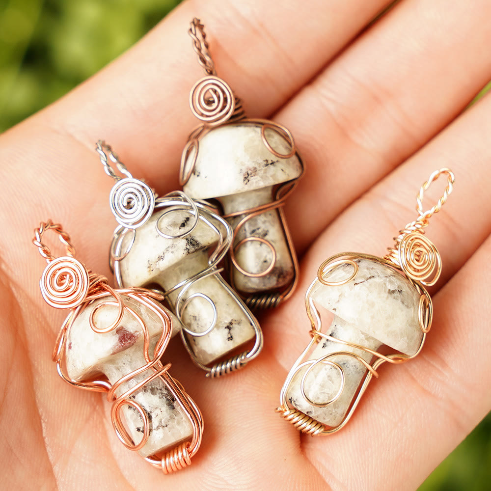Collana con fungo in pietra curativa naturale Olivenorma