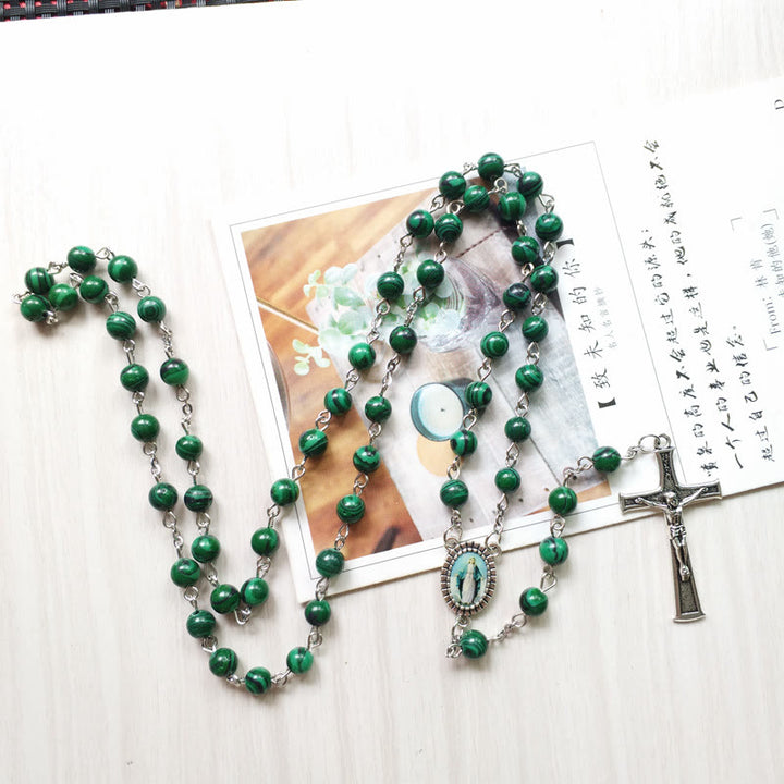Collana con ciondolo a croce rosario in malachite Olivenorma da 6 cm 