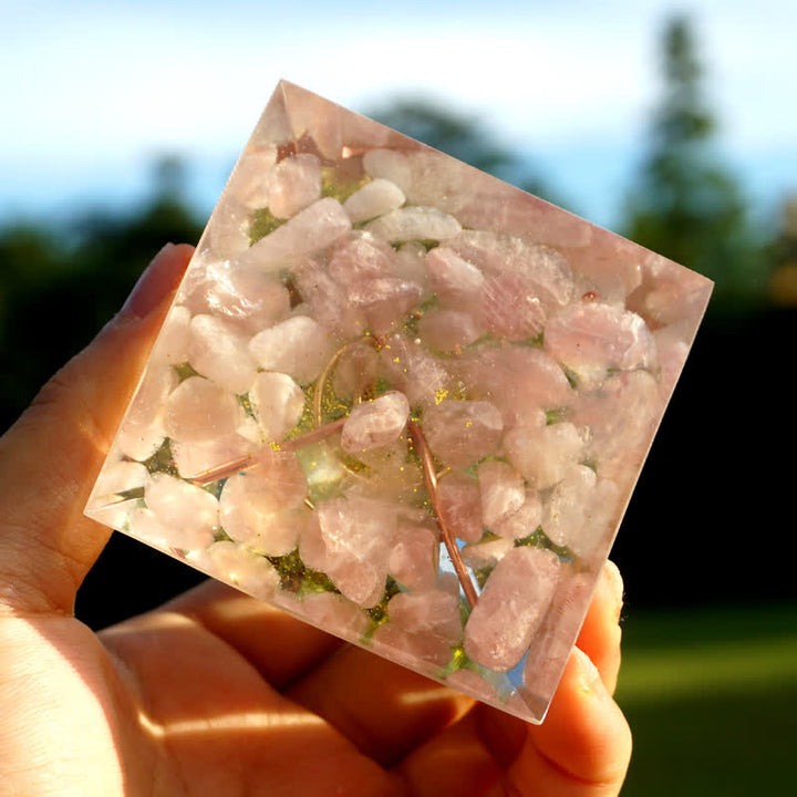 Olivenorma Quarzo Rosa Peridoto Albero della Vita Piramide Orgonica