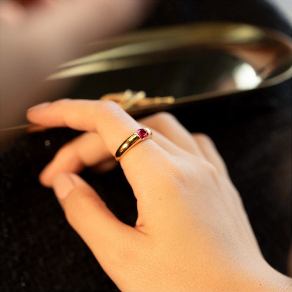 Anello di lusso minimalista placcato oro granato Olivenorma