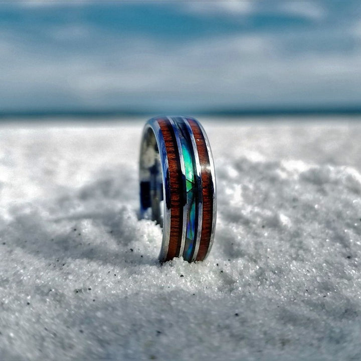 Anello Olivenorma in legno di Koa e conchiglia di abalone in carburo di tungsteno 
