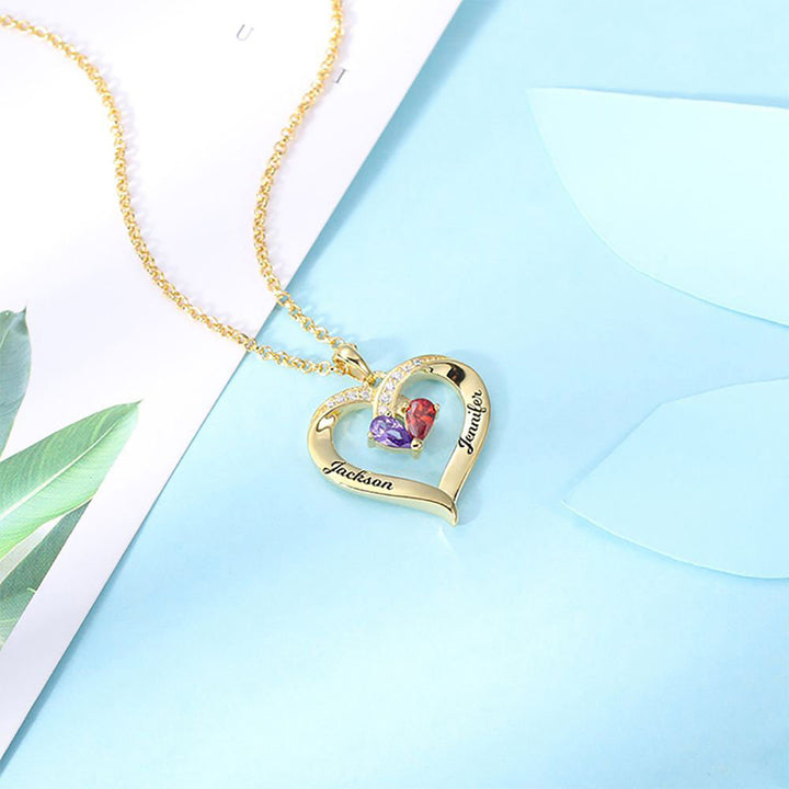 Collana personalizzata e incisa con pietre portafortuna a forma di cuore Olivenorma