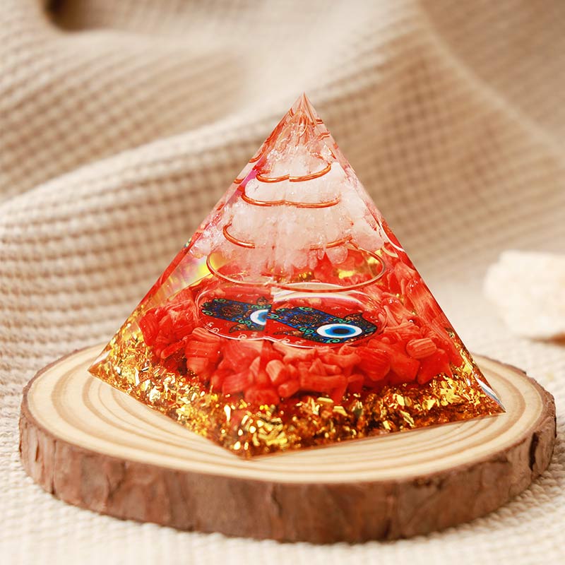 Olivenorma Clear Quartz con Hamsa di corallo rosso e piramide di orgone con occhio maligno 
