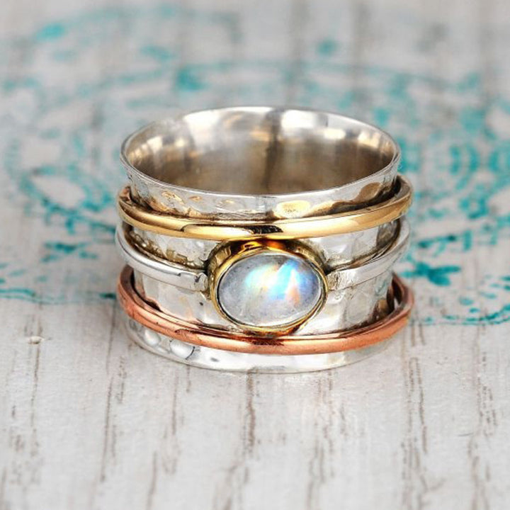 Anello portafortuna in pietra di luna Olivenorma