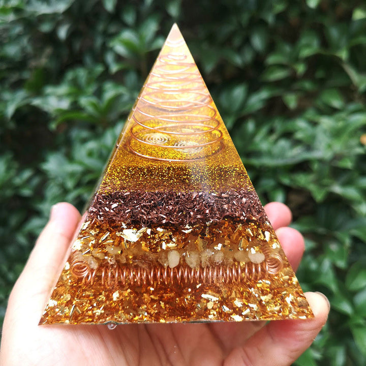Piramide di orgone di cristallo trasparente Olivenorma 