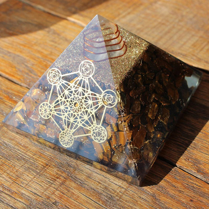 Colonna di cristallo trasparente Olivenorma con piramide di orgone occhio di tigre 