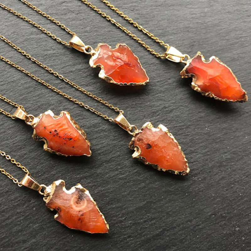 Collana con punta di freccia in corniola di cristallo naturale Olivenorma