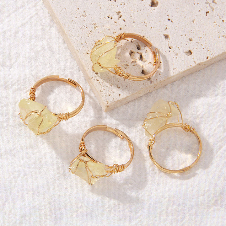 Anello con pietra preziosa naturale irregolare e ruvida Olivenorma
