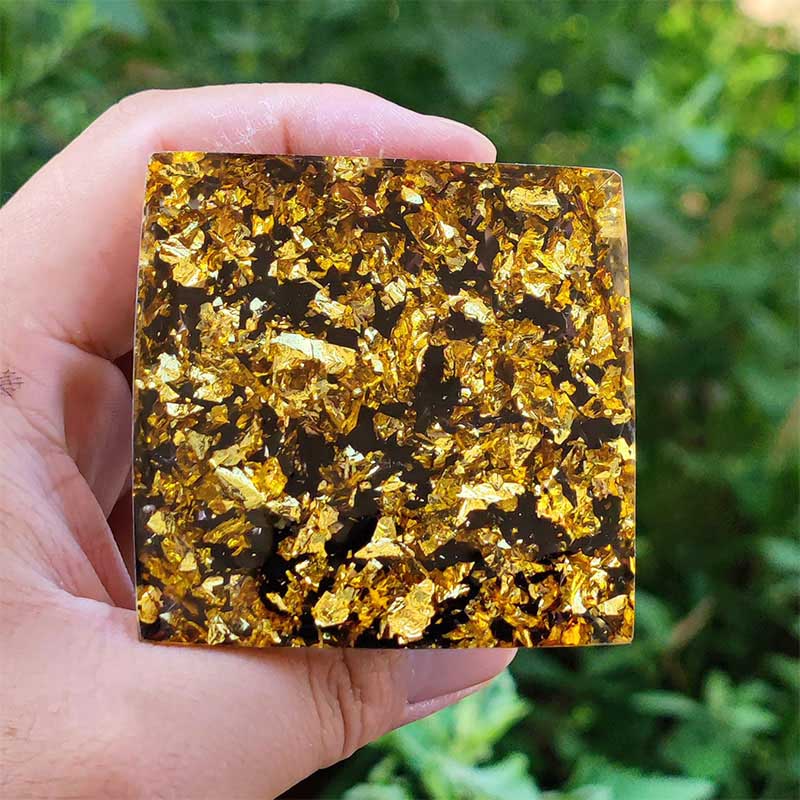 Piramide di orgone in ossidiana Olivenorma 