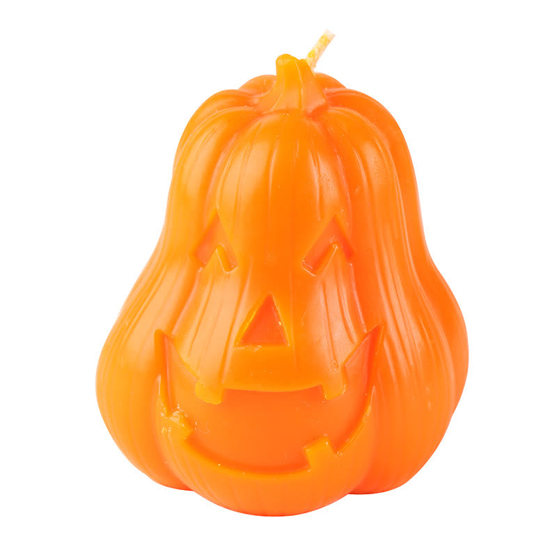 Candela profumata alla zucca e al teschio Olivenorma