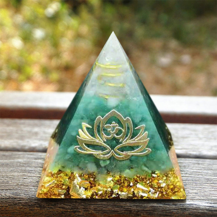 Piramide di orgone di loto di avventurina verde Olivenorma