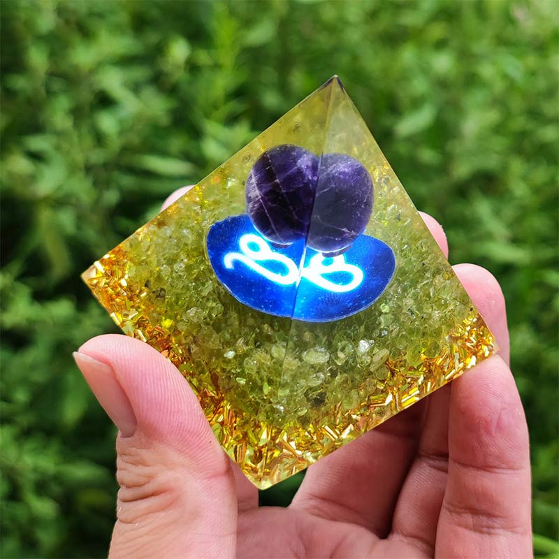 Olivenorma Ametista con Peridoto Leone Zodiaco Orgone Piramide