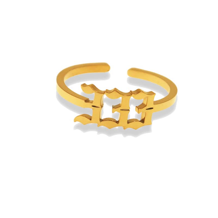 Anello portafortuna minimalista con numero angelico