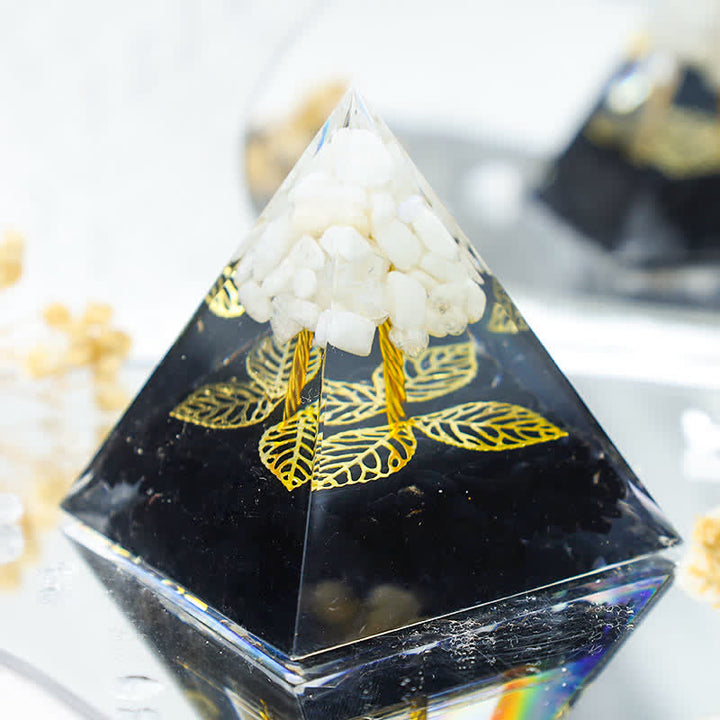Olivenorma Giada Bianca con Piramide Orgonica a Foglia di Tormalina Nera 