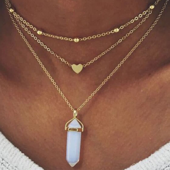 Collana con pietra preziosa esagonale in cristallo naturale