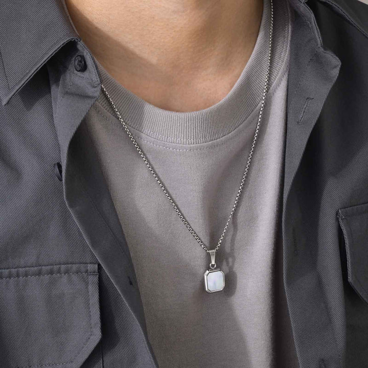 Olivenorma Collana con ciondolo quadrato da uomo con catena lunga per maglione 