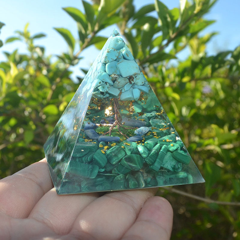 Olivenorma Turchese con Malachite Albero della Vita Piramide Orgonica