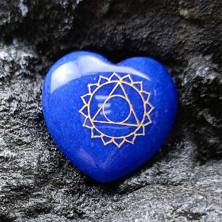 Set di 7 pietre dei chakra a forma di cuore