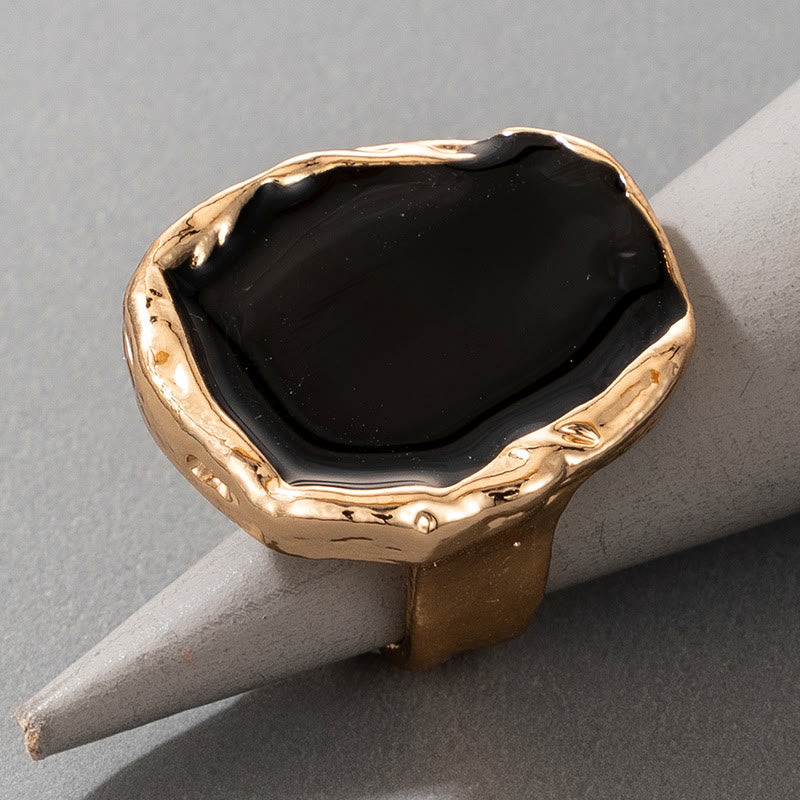 Olivenorma Anello in resina con bordo dorato irregolare esagerato - image 3