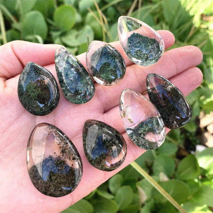 Ciondolo di cristallo curativo in quarzo fantasma verde