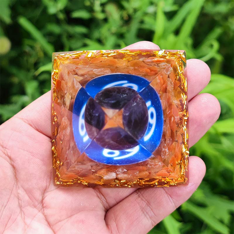 Olivenorma Ametista con Corniola Cancro Zodiac Orgone Piramide 