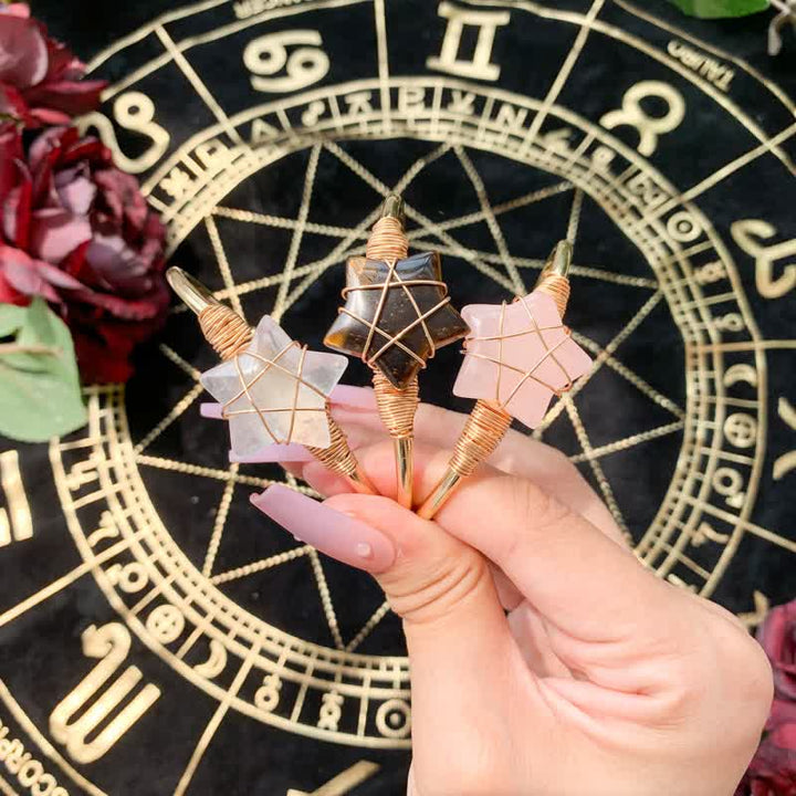 Bracciale Olivenorma con pietre preziose a forma di stella avvolte in filo d'oro
